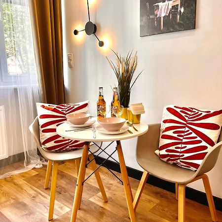Super 1 Bed Room Condo In Warszawa Center מראה חיצוני תמונה