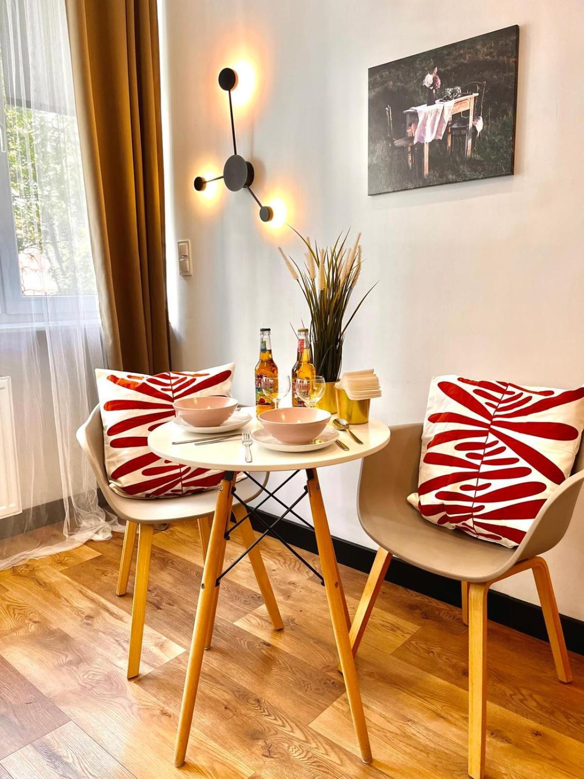 Super 1 Bed Room Condo In Warszawa Center מראה חיצוני תמונה